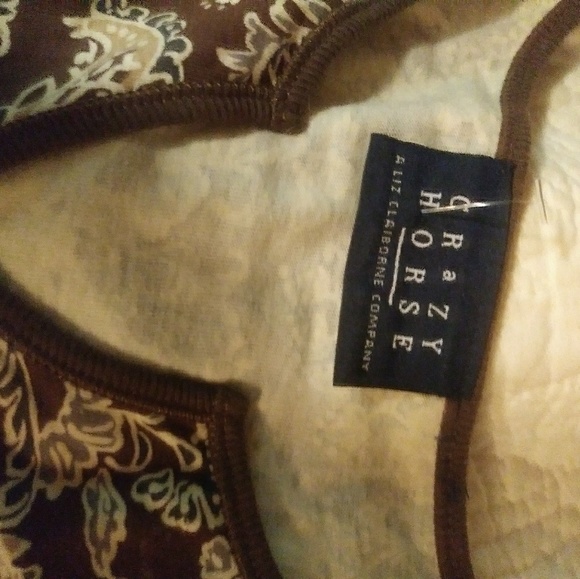 Crazy Horse by Liz Claiborne Pull Over V Neck Top - Picture 4 of 4